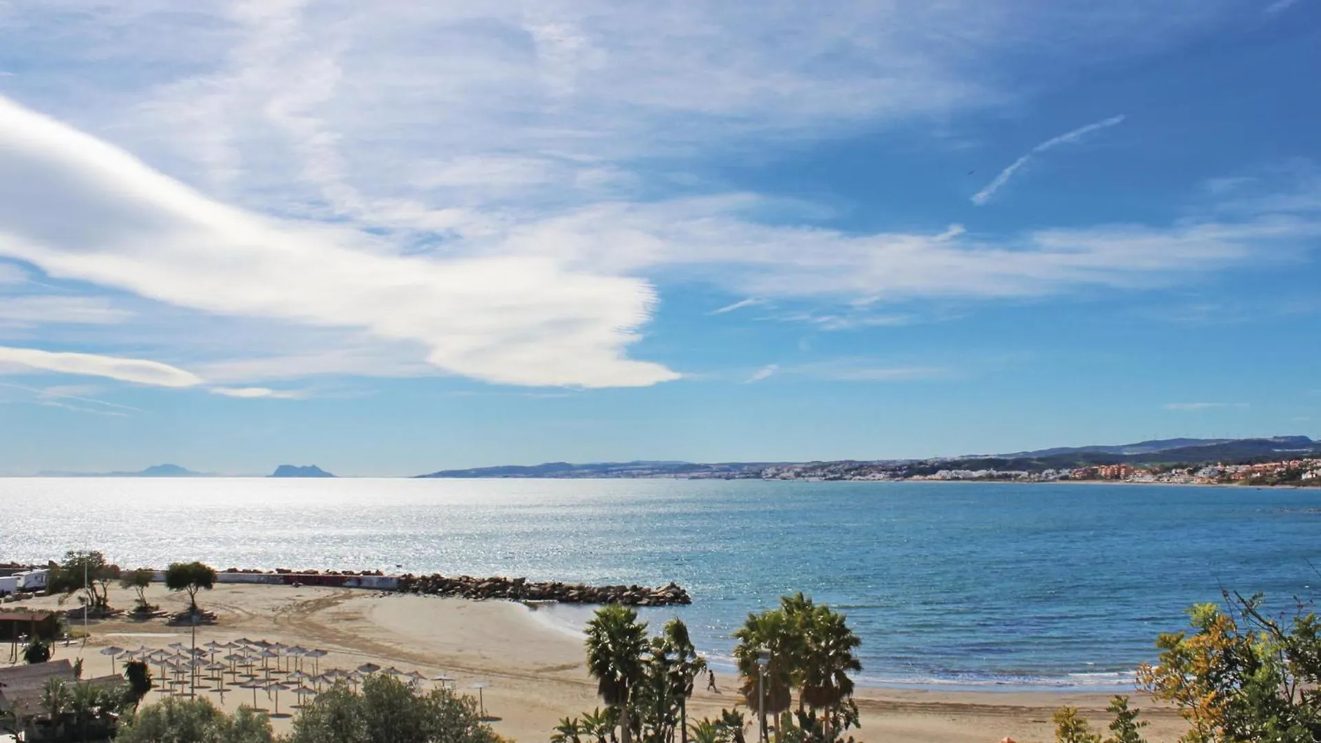 Amazing Apartment In Estepona With Sauna 0*,  Espanha